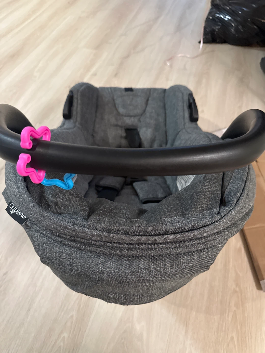 Evenflo infant car seat in grey - photo 3