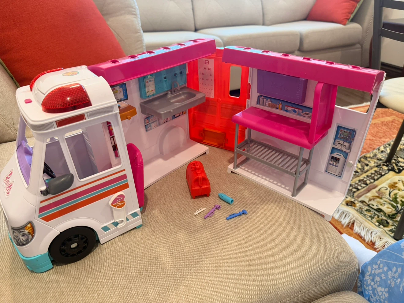 Barbie Care Clinic Ambulance - photo 2