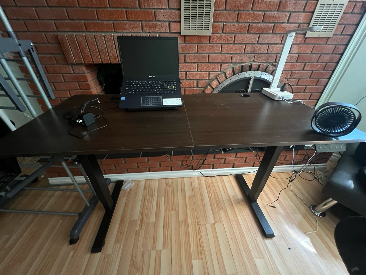 Adjustable Electric Computer Table