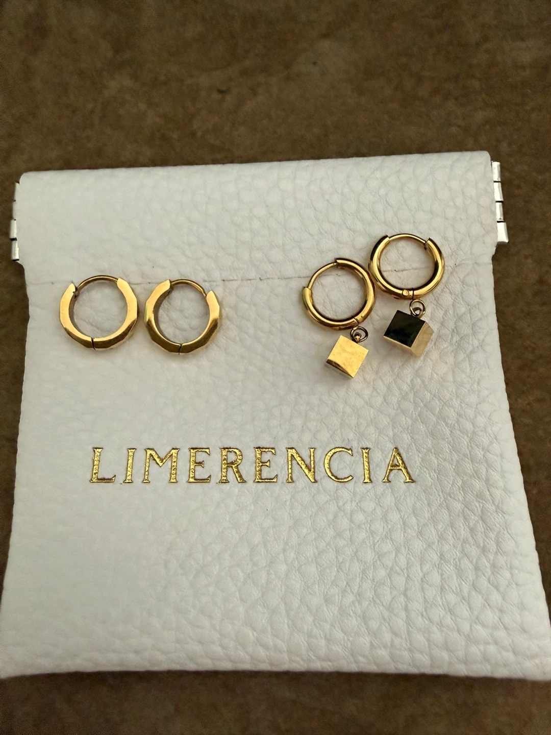 Limerencia Gold Hoop Earring Set
