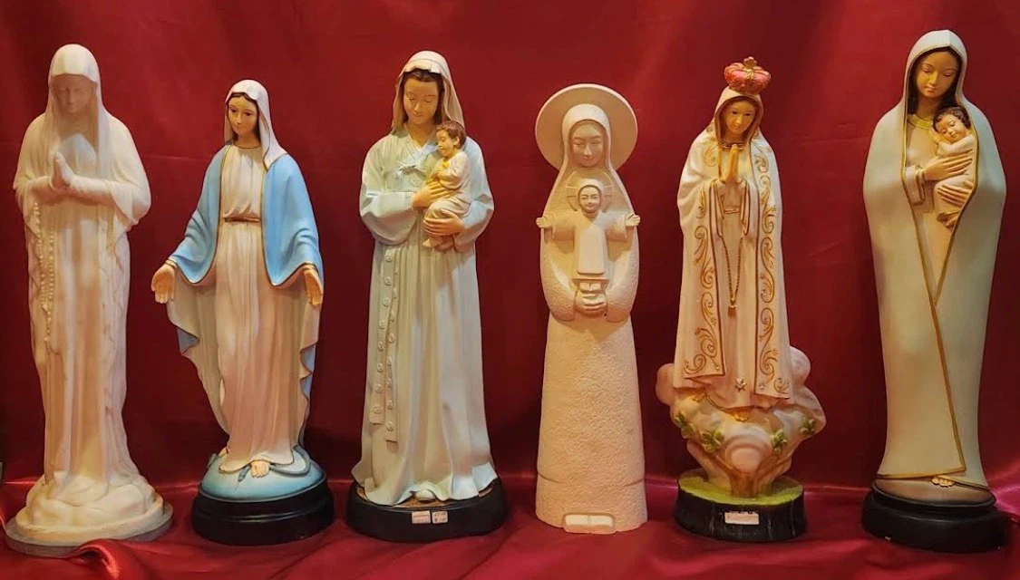 Religious Statues - photo 3