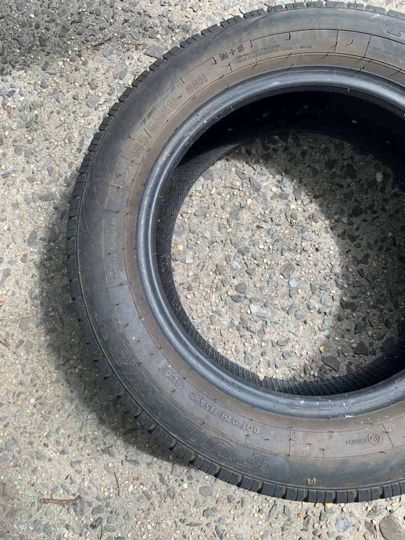Tire - photo 2