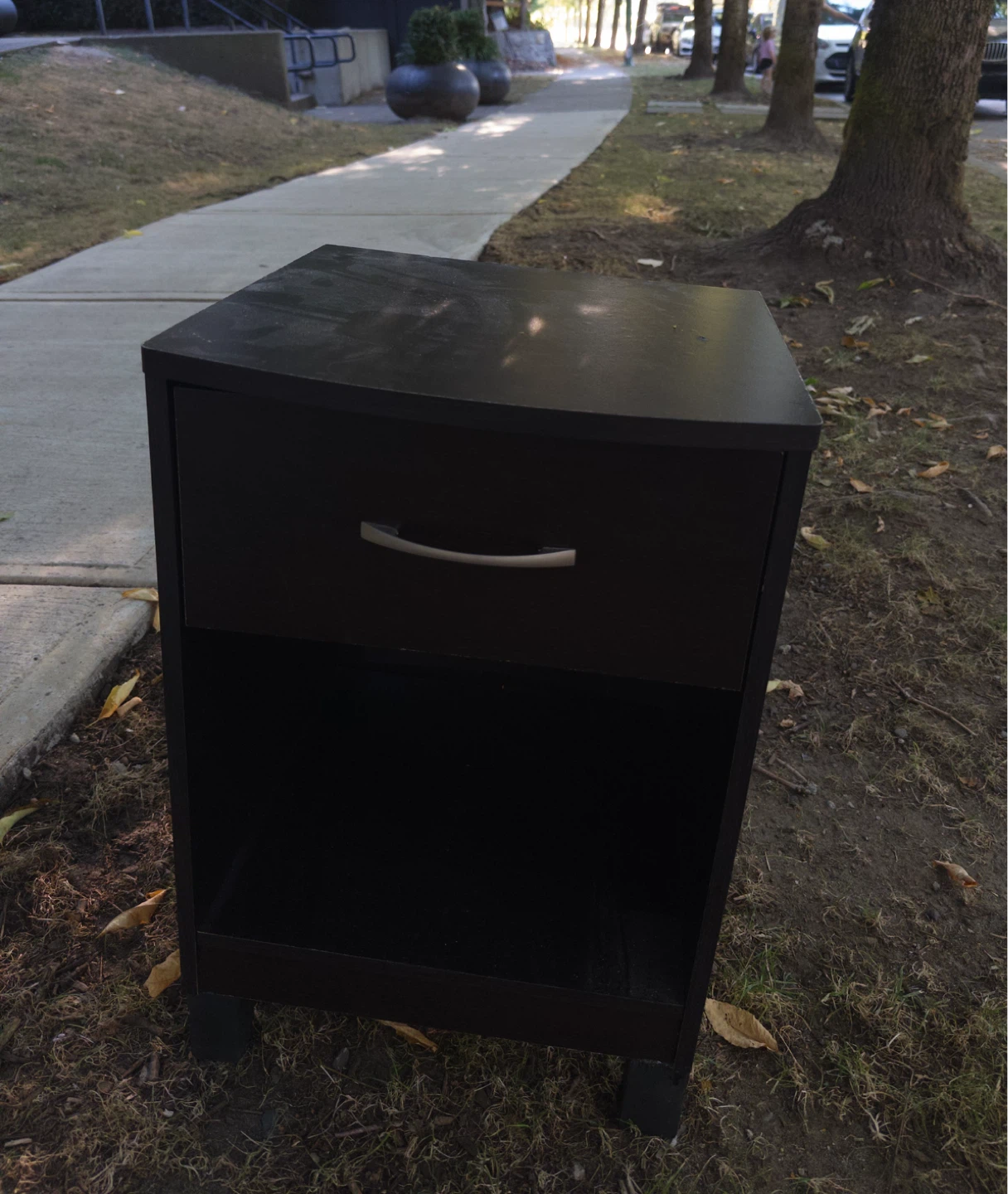 Black Nightstand With Drawer