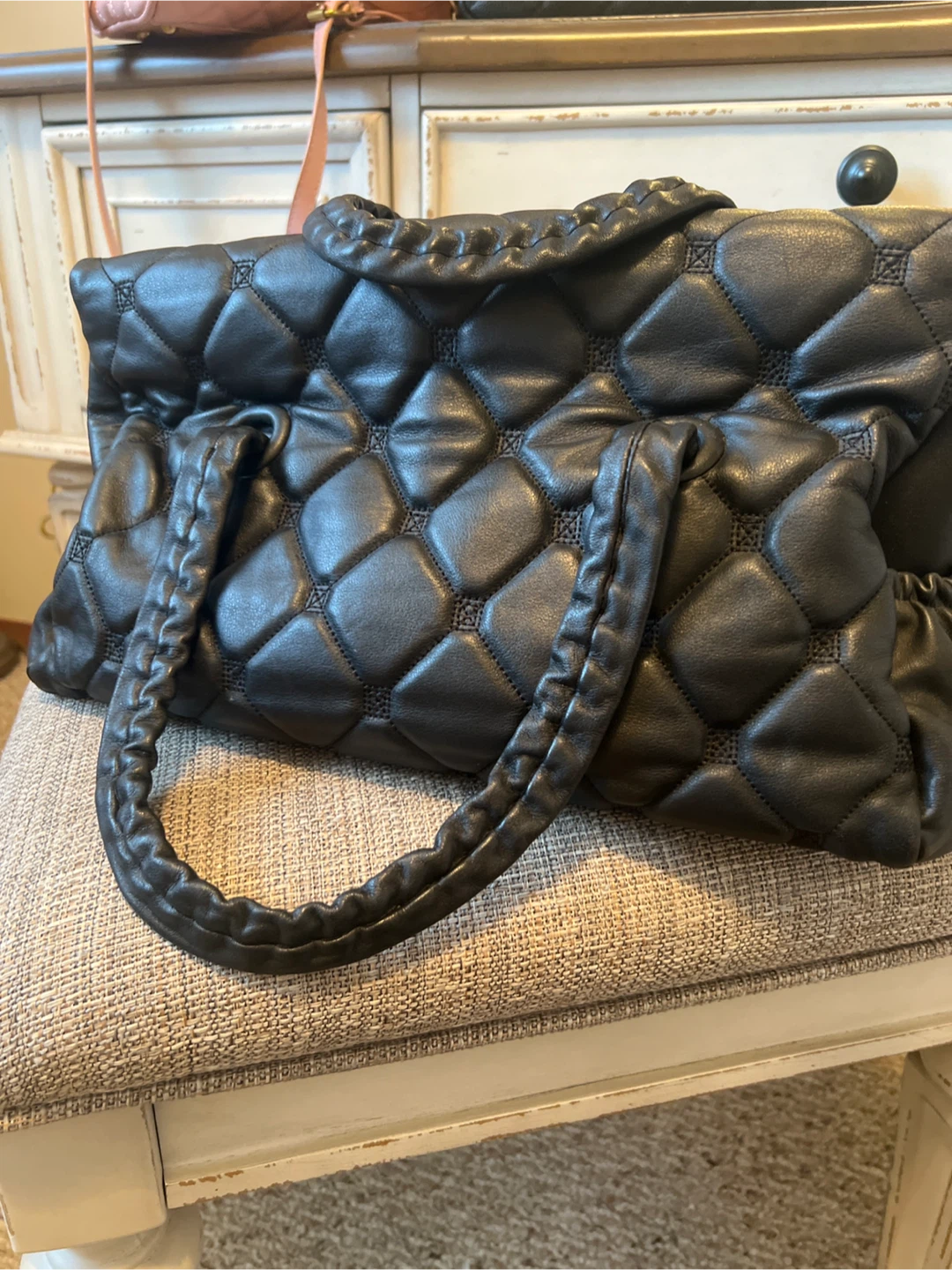 Black Quilted Leather Chanel Handbag - photo 5