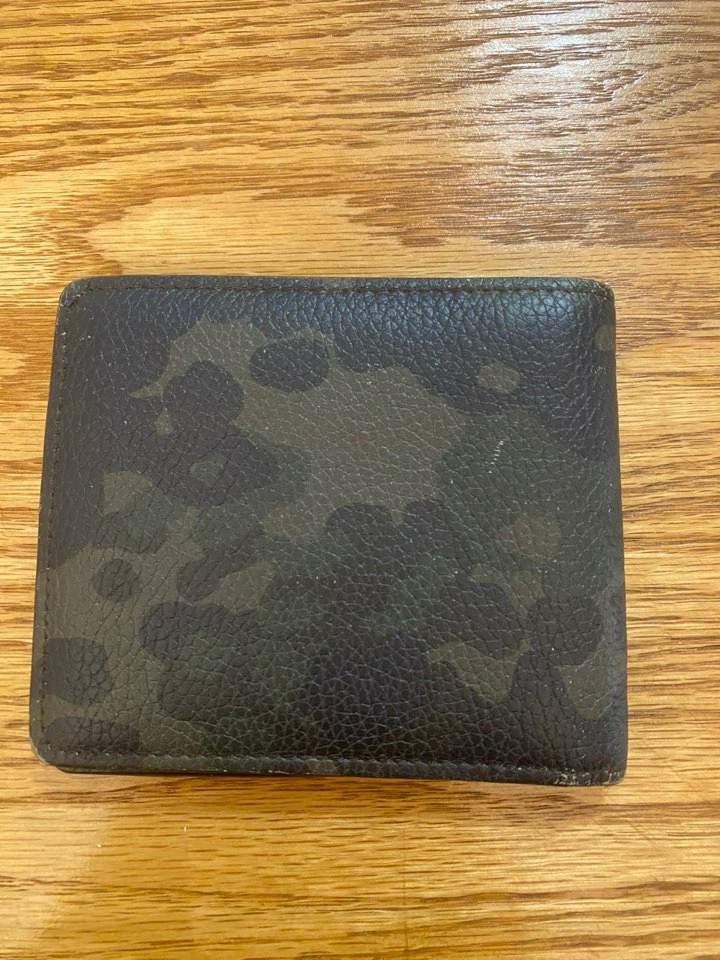 Burberry Camouflage Bi-Fold Wallet ⚽