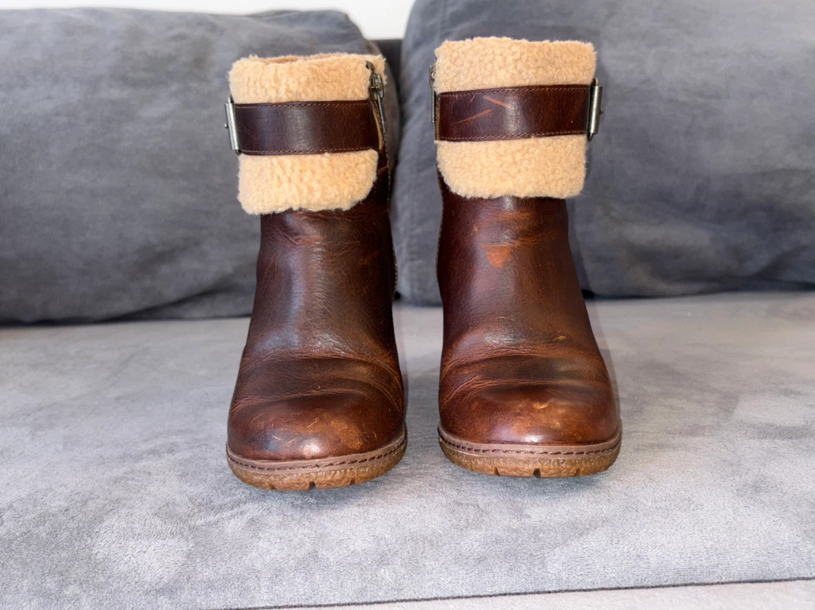 Timberland Brown Leather Fur Lined Ankle Boots size 6.5 - photo 3