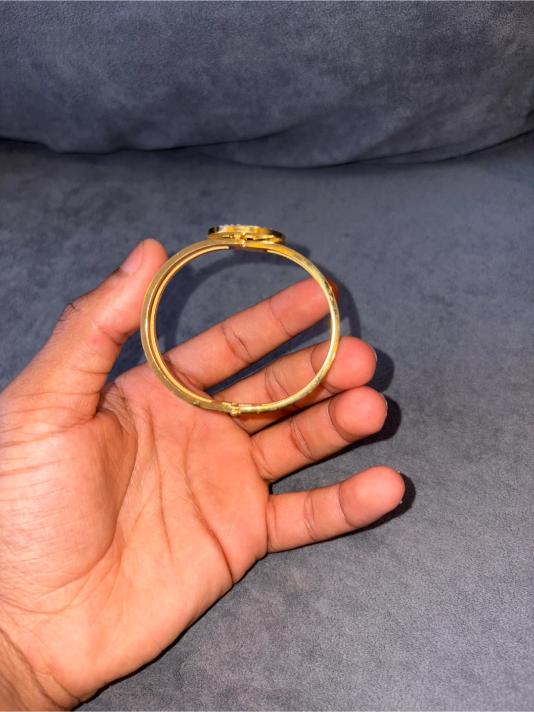 Michael Kors MK Logo Bangle Bracelet Gold Tone - photo 4