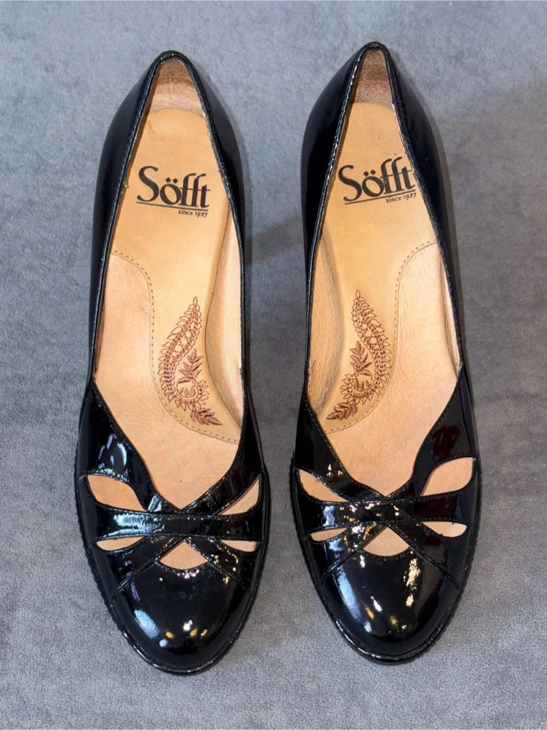 Söfft Black Patent Leather Heels