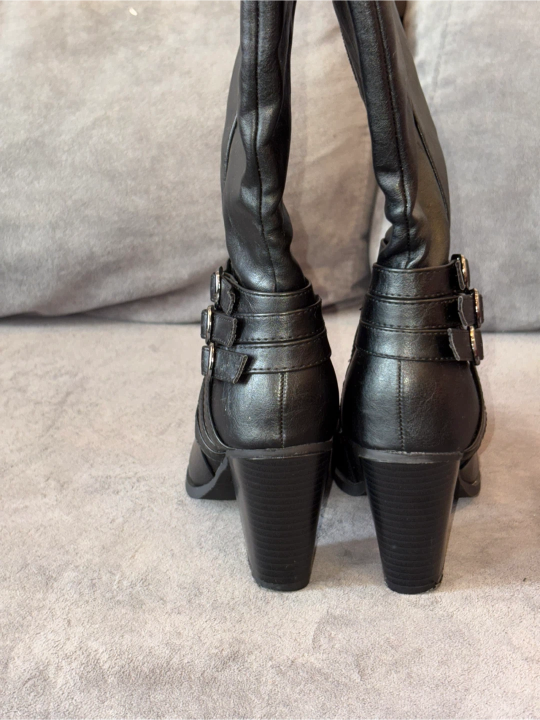 Forever 21 Black Faux Leather Buckle Boots - photo 2