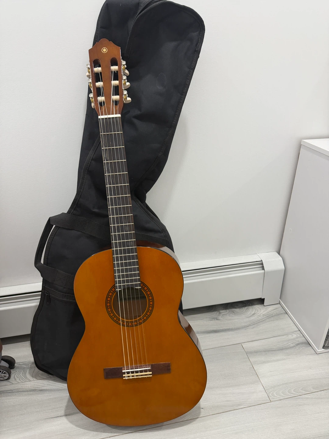 Guitarra Yamaha CGS103A