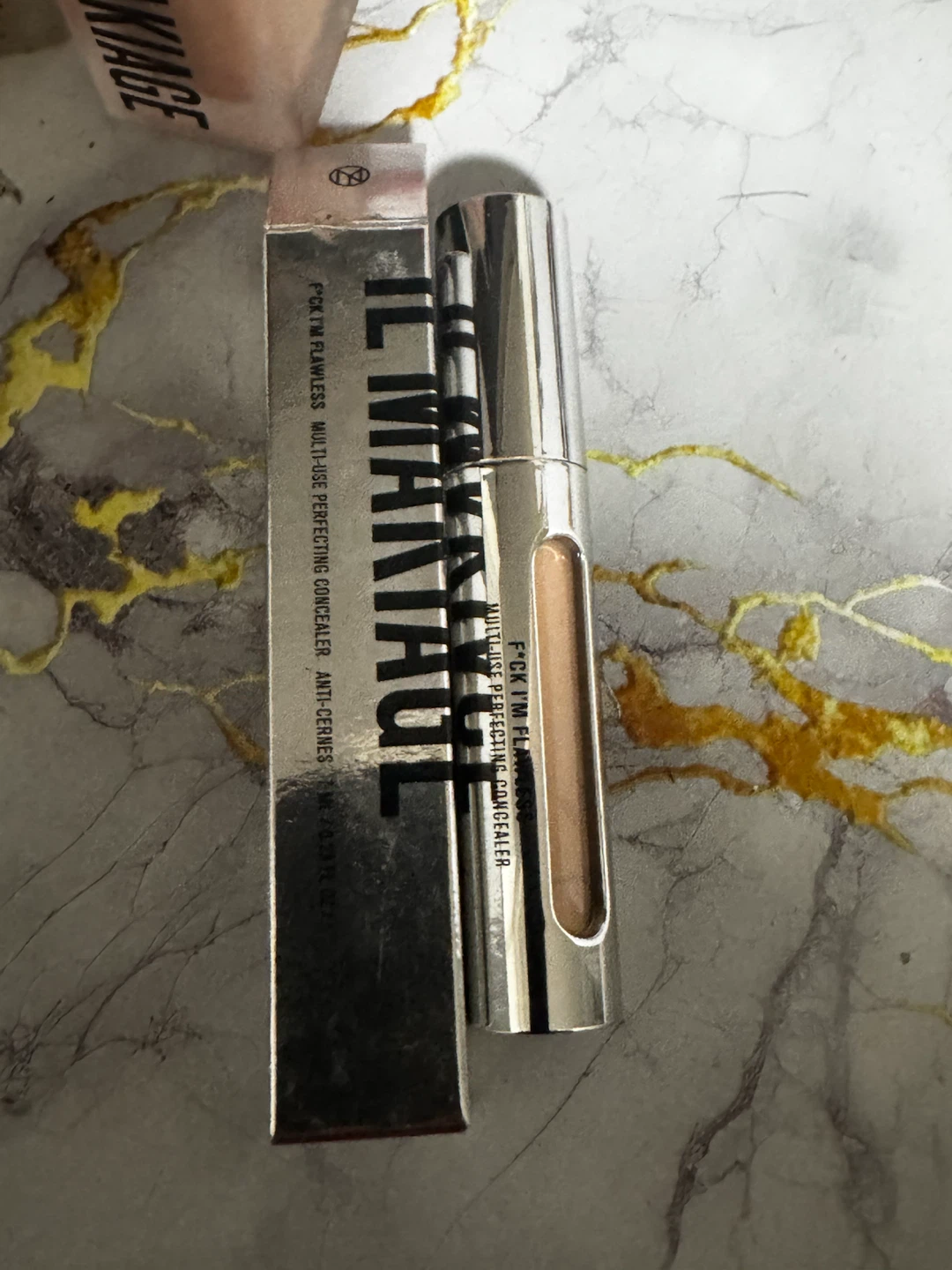 Il Makiage F*ck I'm Flawless Multi-Use Perfecting Concealer 2.5
