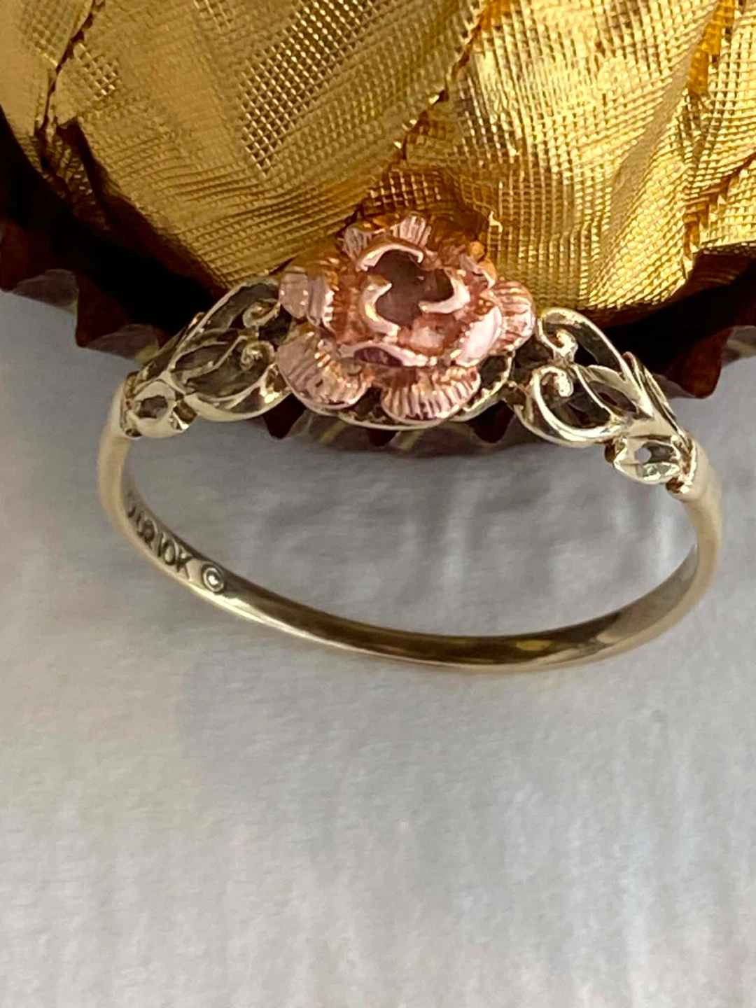 -RARE- Vintage Two-tone 10k Solid Gold Filigree/flower