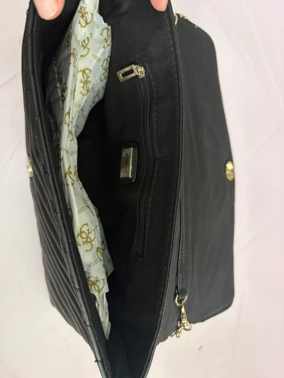 New Guess Black Crossbody Flap Bag with Gold Chain Strap - photo 5