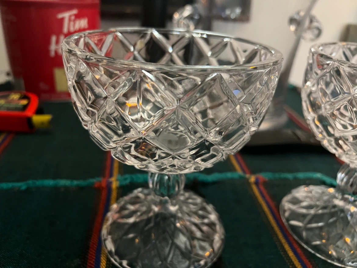 Set of 2 Crystal Footed Dessert Bowls - photo 4