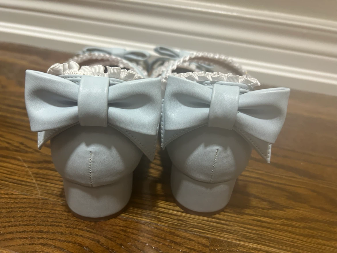 Light Blue Bow Heels with Heart Charm - photo 2