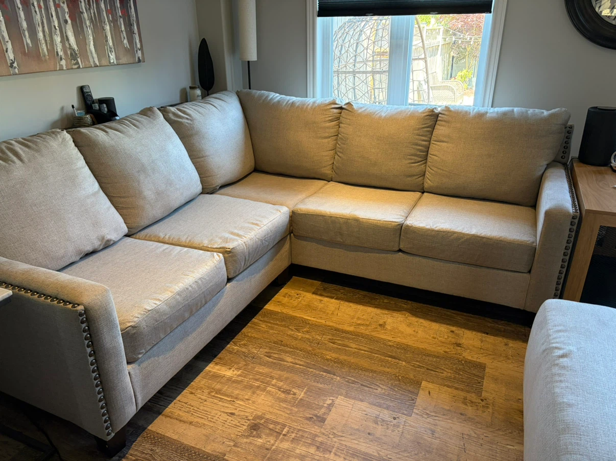 Sectional Sofa with Ottoman - photo 2