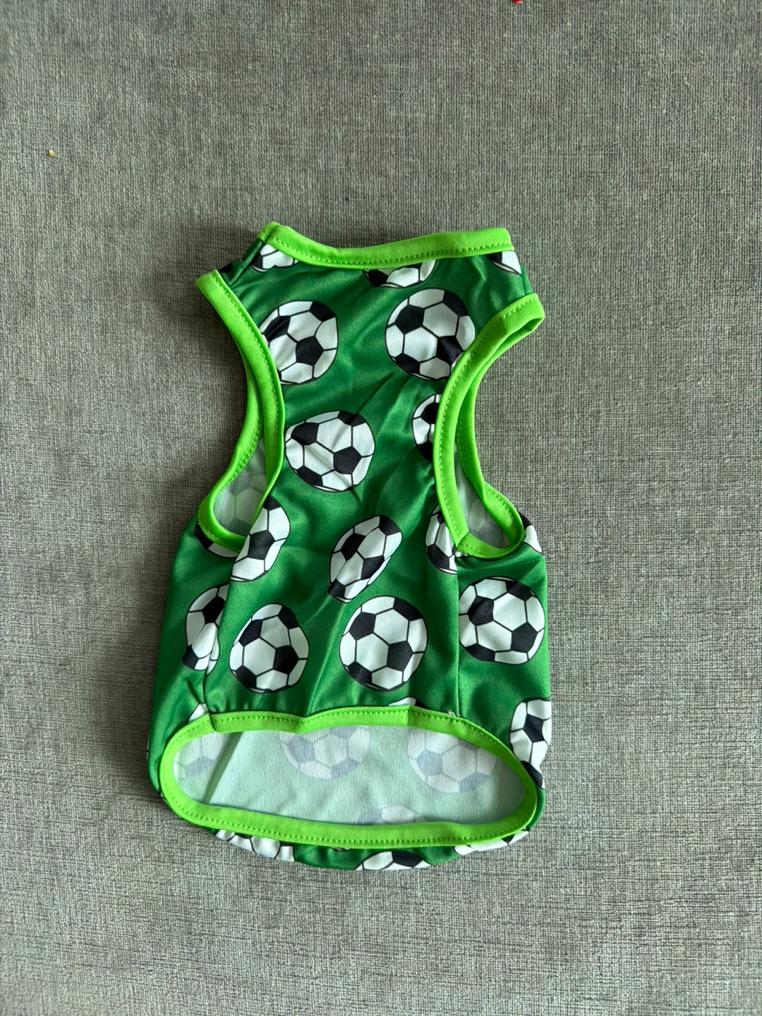 Green Dog Tank Top with Soccer Ball Print/ Size M - photo 3
