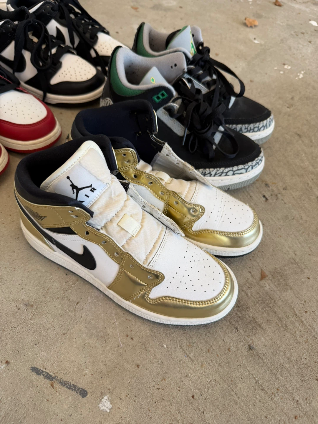 Assorted Nike Air Jordan Sneakers 8 Pairs Size 5Y, 4.5Y - photo 3