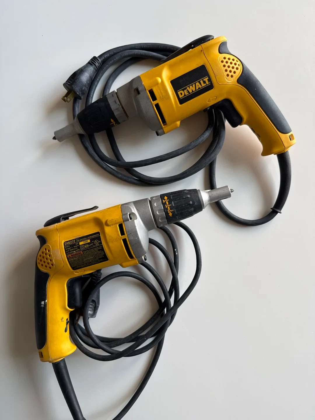 x2 DEWALT DW272 VSR Drywall Screwdriver (pair)