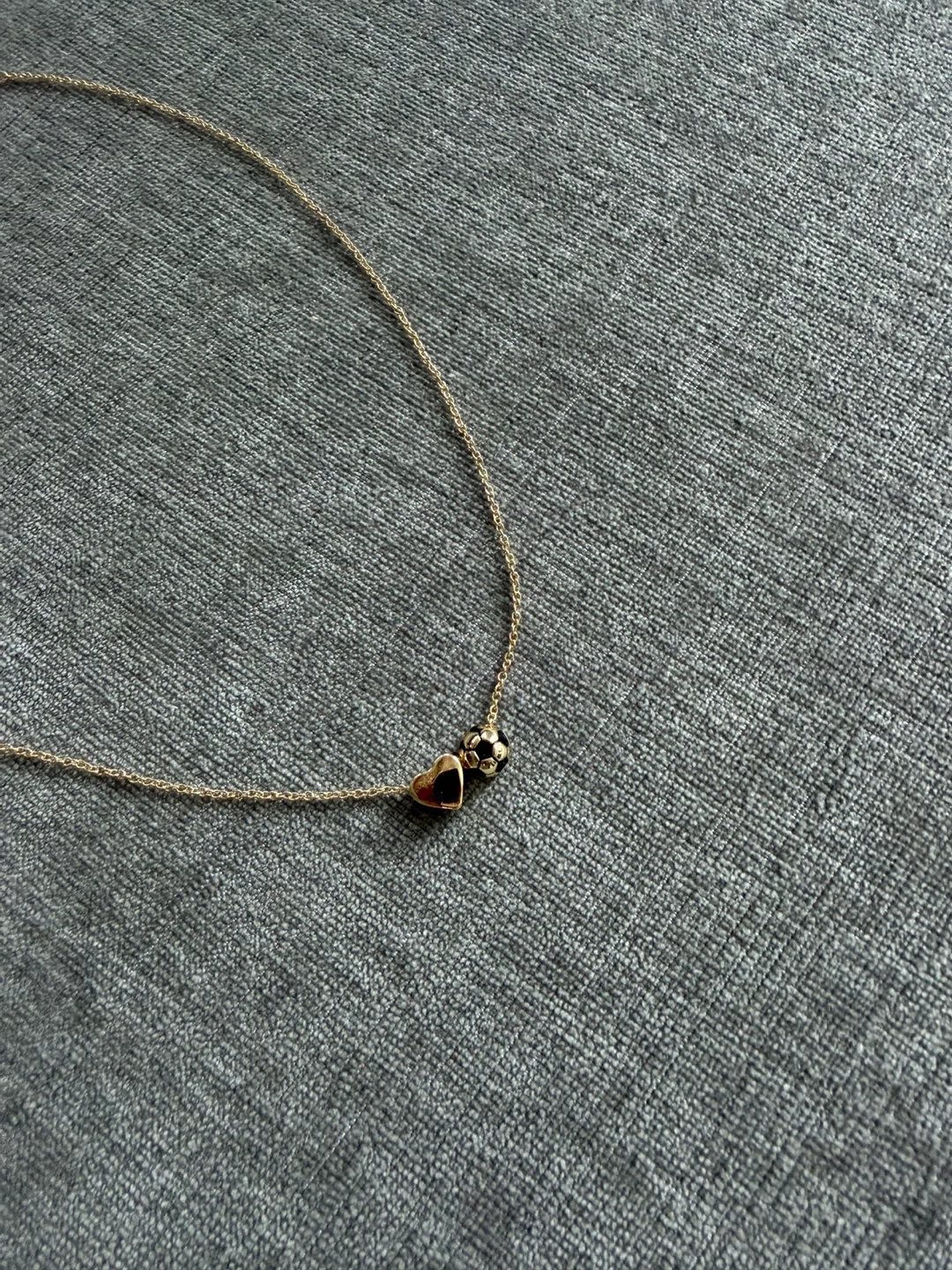 Gold tone necklace with heart and soccer ball charm - photo 4