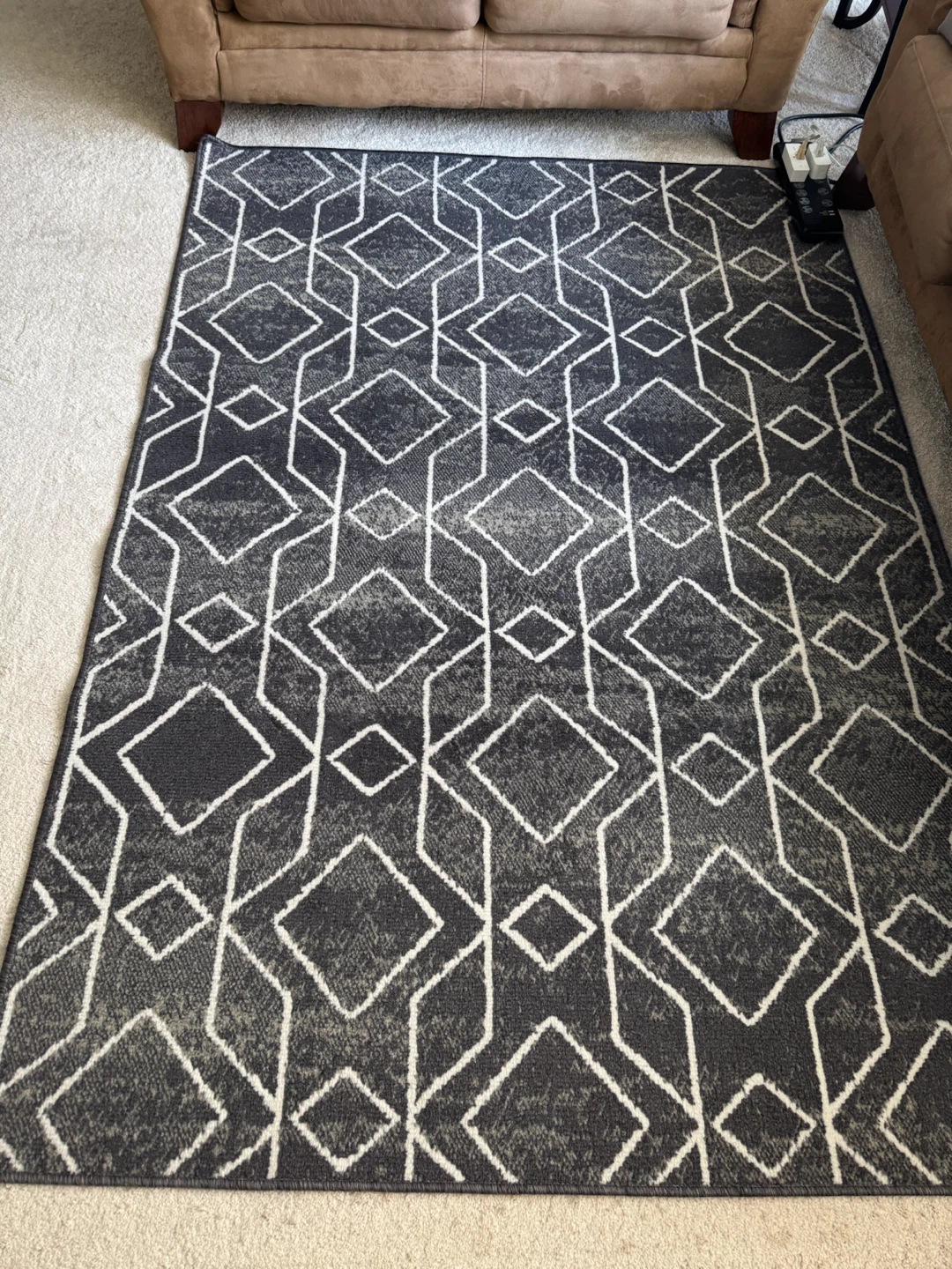 Dark Gray Geometric Area Rug - 59”x83”