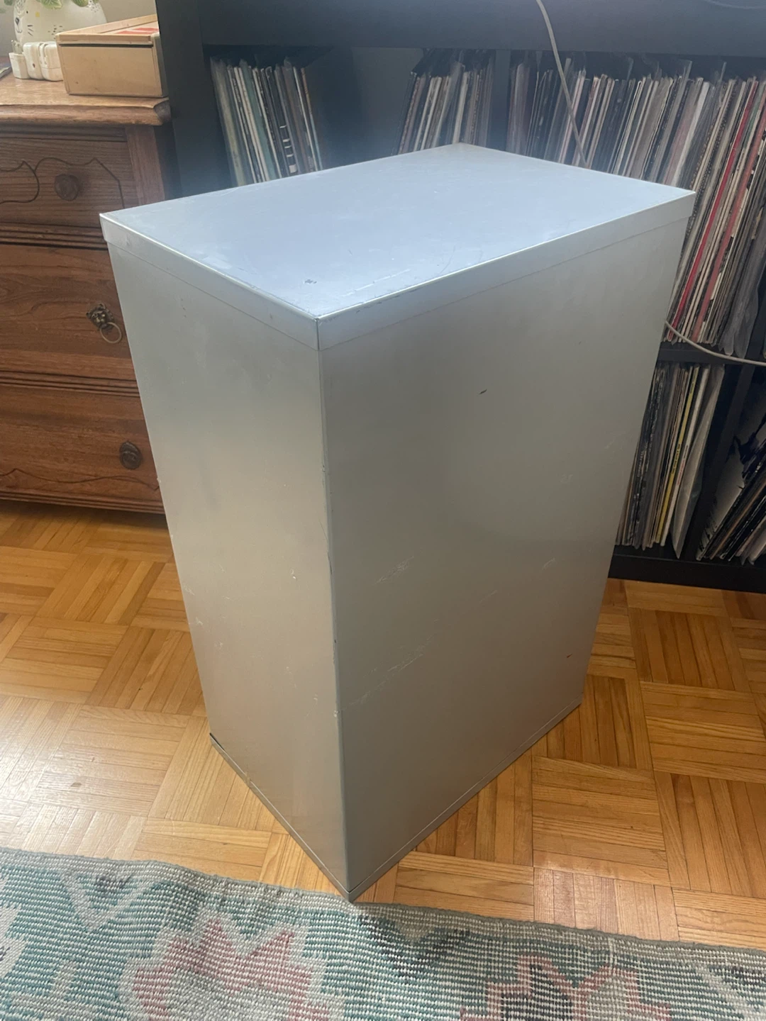Metal 5-Drawer Filing Cabinet - photo 3