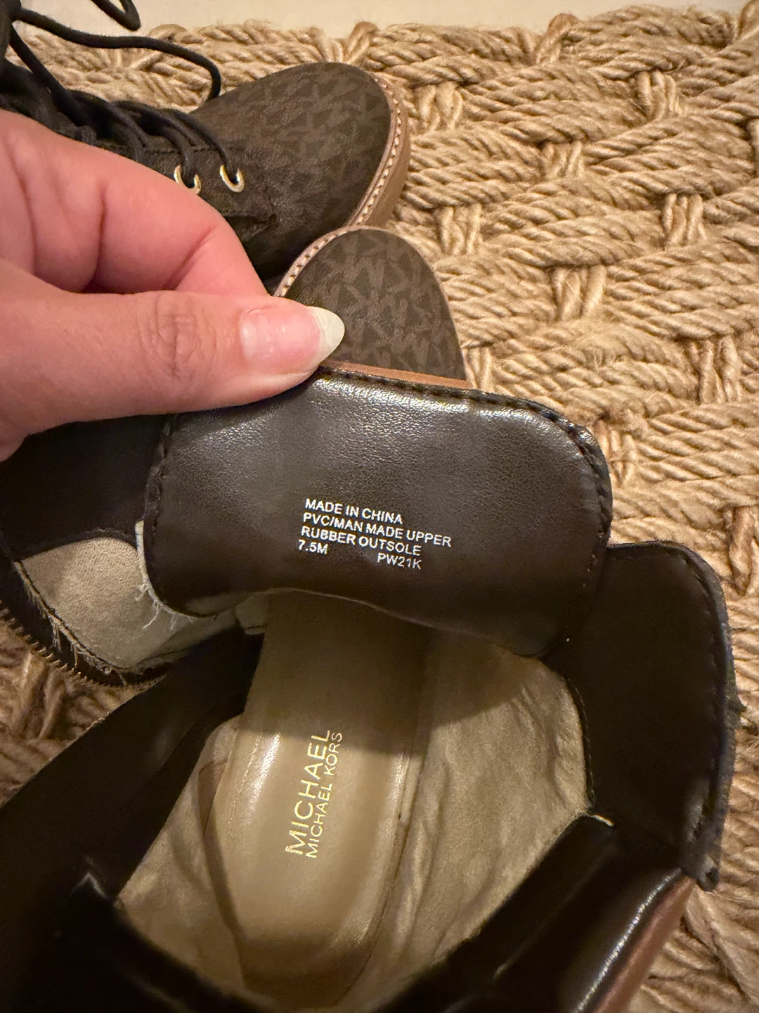 Michael Kors Ankle Boots – Size 7.5 – Like New - photo 4