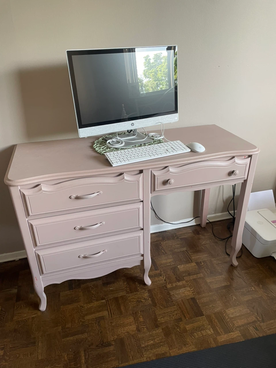 Vintage Pink Vanity/Desk