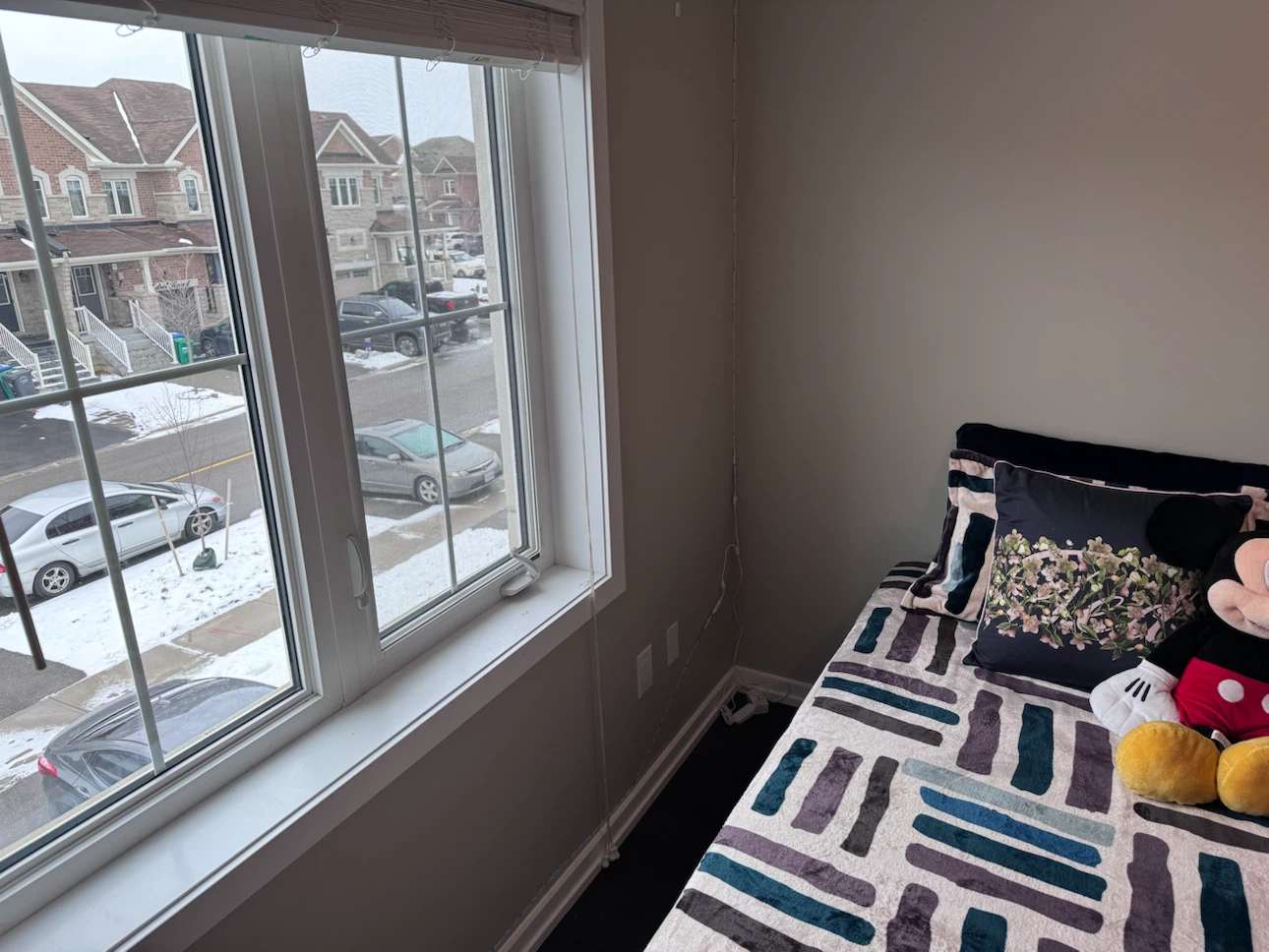 Private room available at upper floor - photo 3