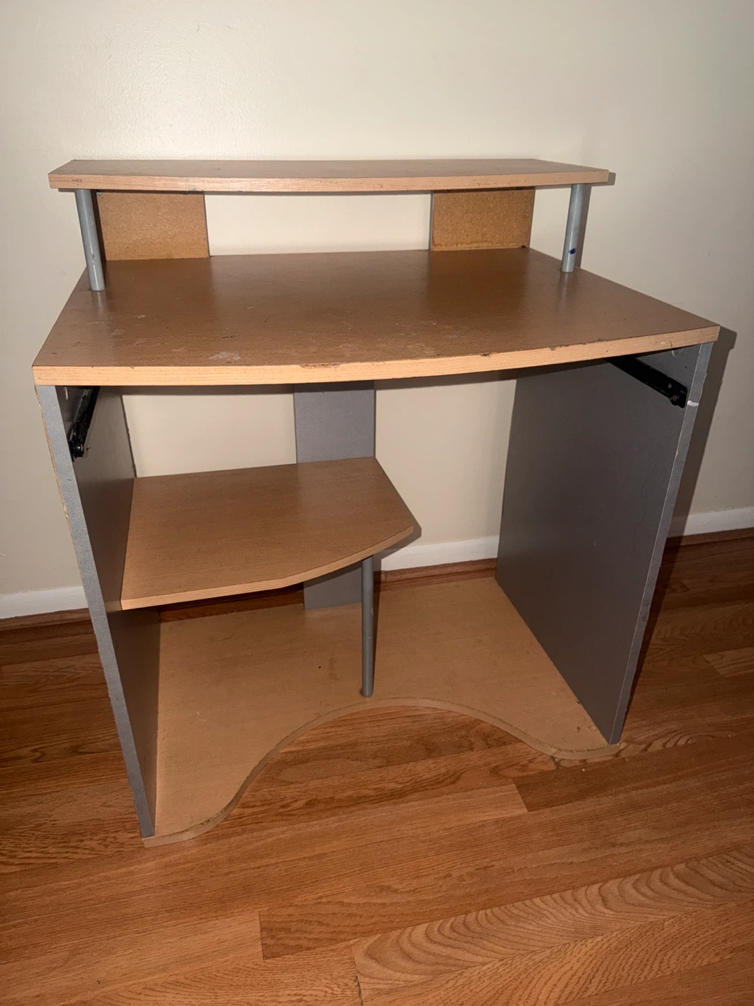 Computer Desk with Shelves