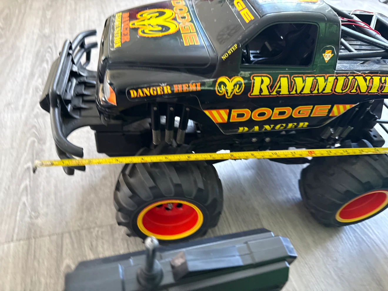 Dodge Rammunition Remote Control Monster Truck - photo 3