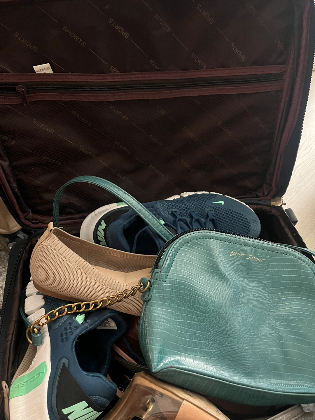 Blue Rolling Suitcase 20.5”haha 10” 14” - photo 3
