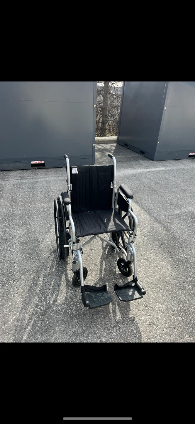 DRIVE MEDICAL WHEELCHAIR DELIVERY INCLUDED