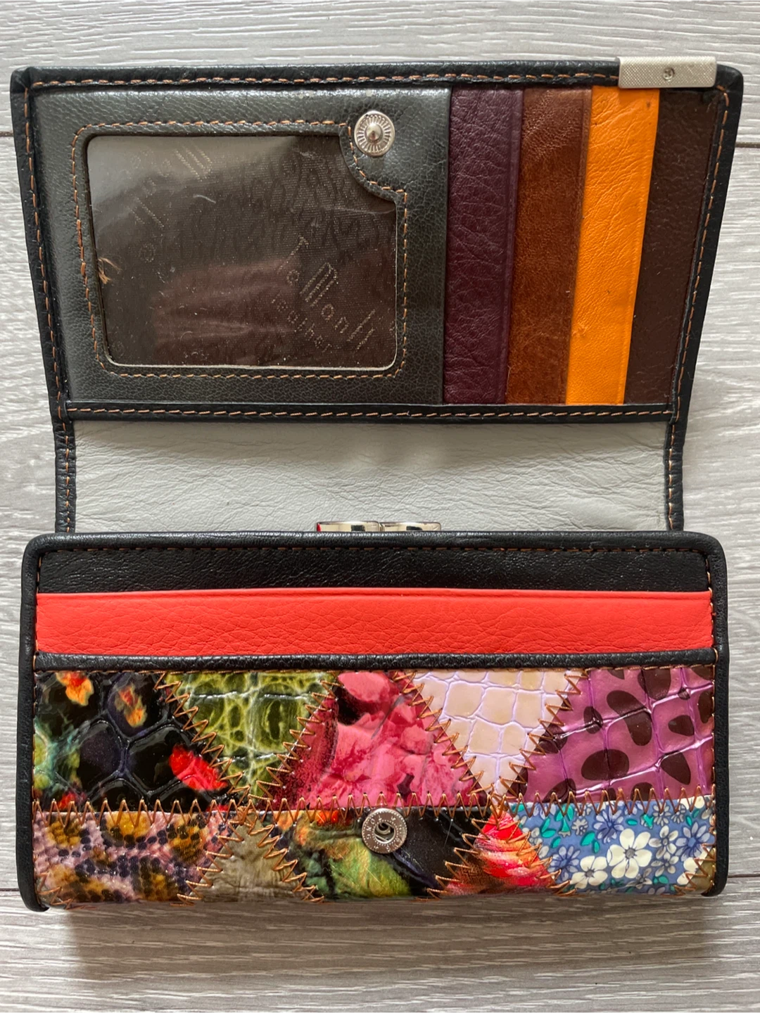 TEMANLI Patchwork Leather Wallet - photo 3