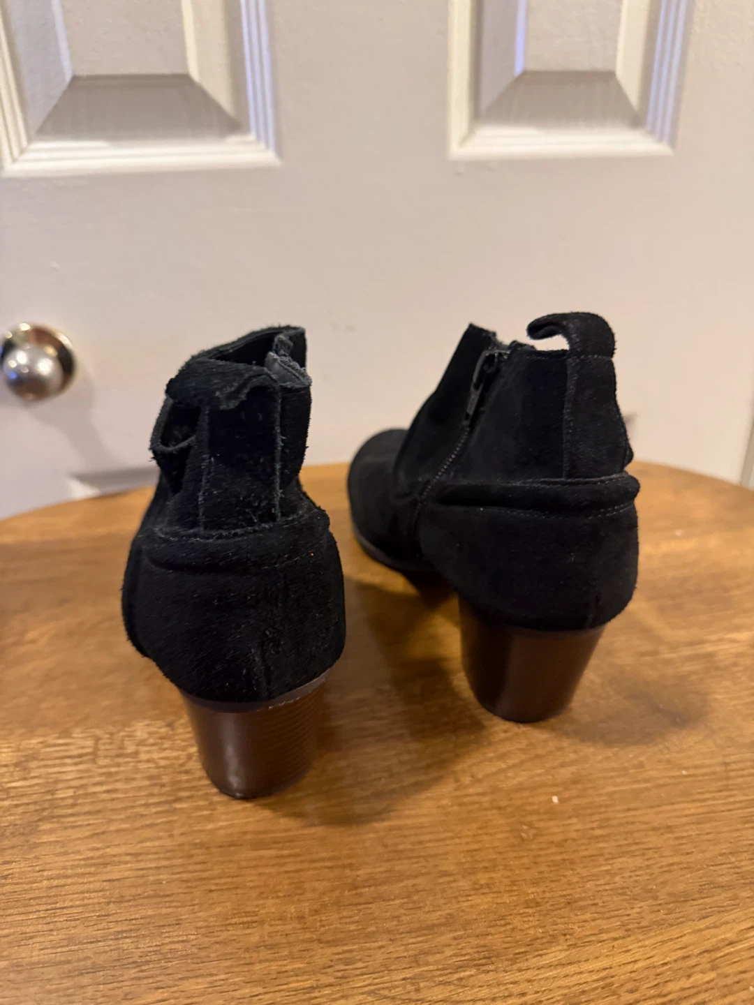 Black Suede Ankle Boots with Zipper - photo 4