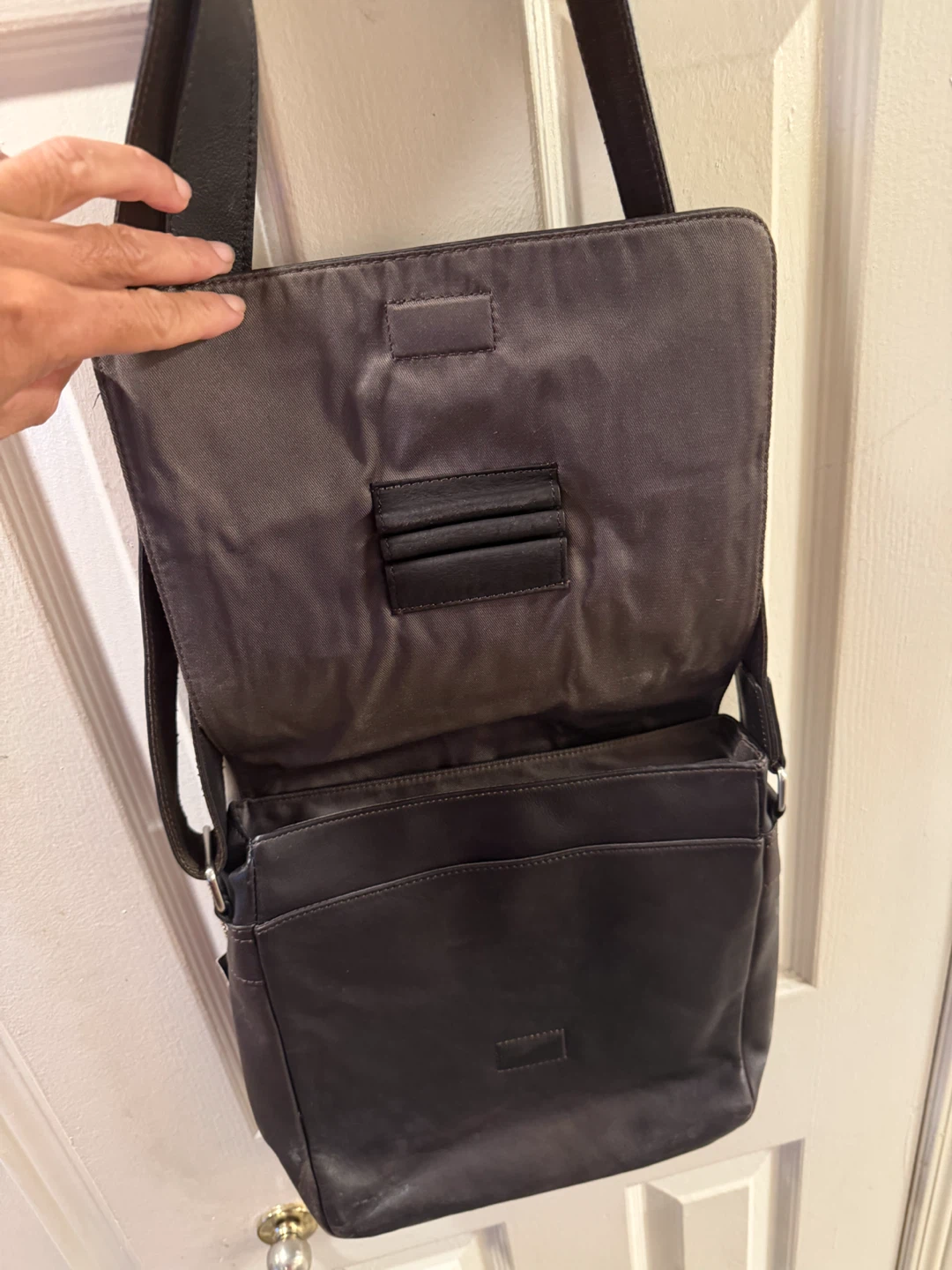 Brown Leather Messenger Bag - photo 2