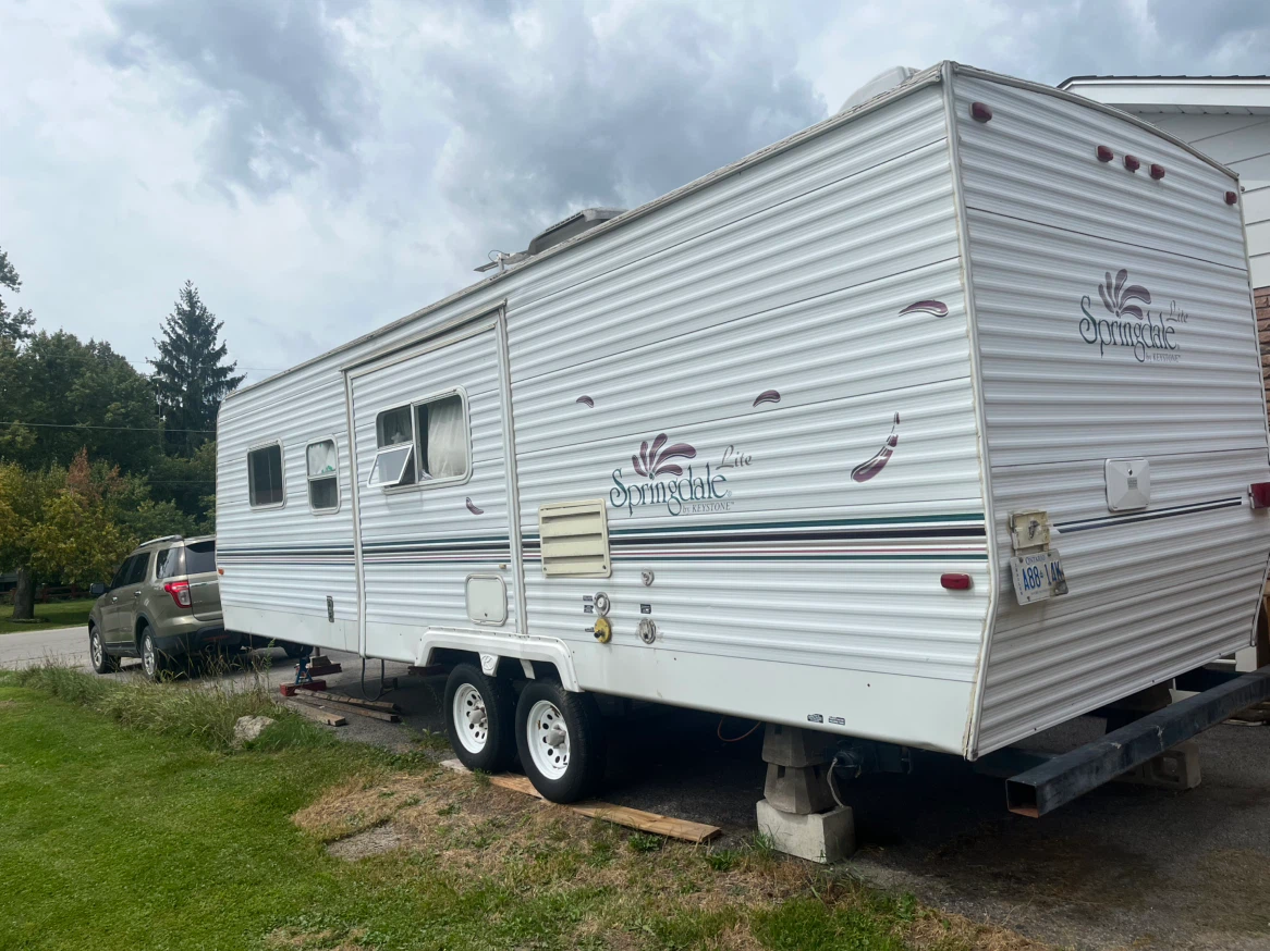 2000 Keystone Springdale Lite Travel Trailer