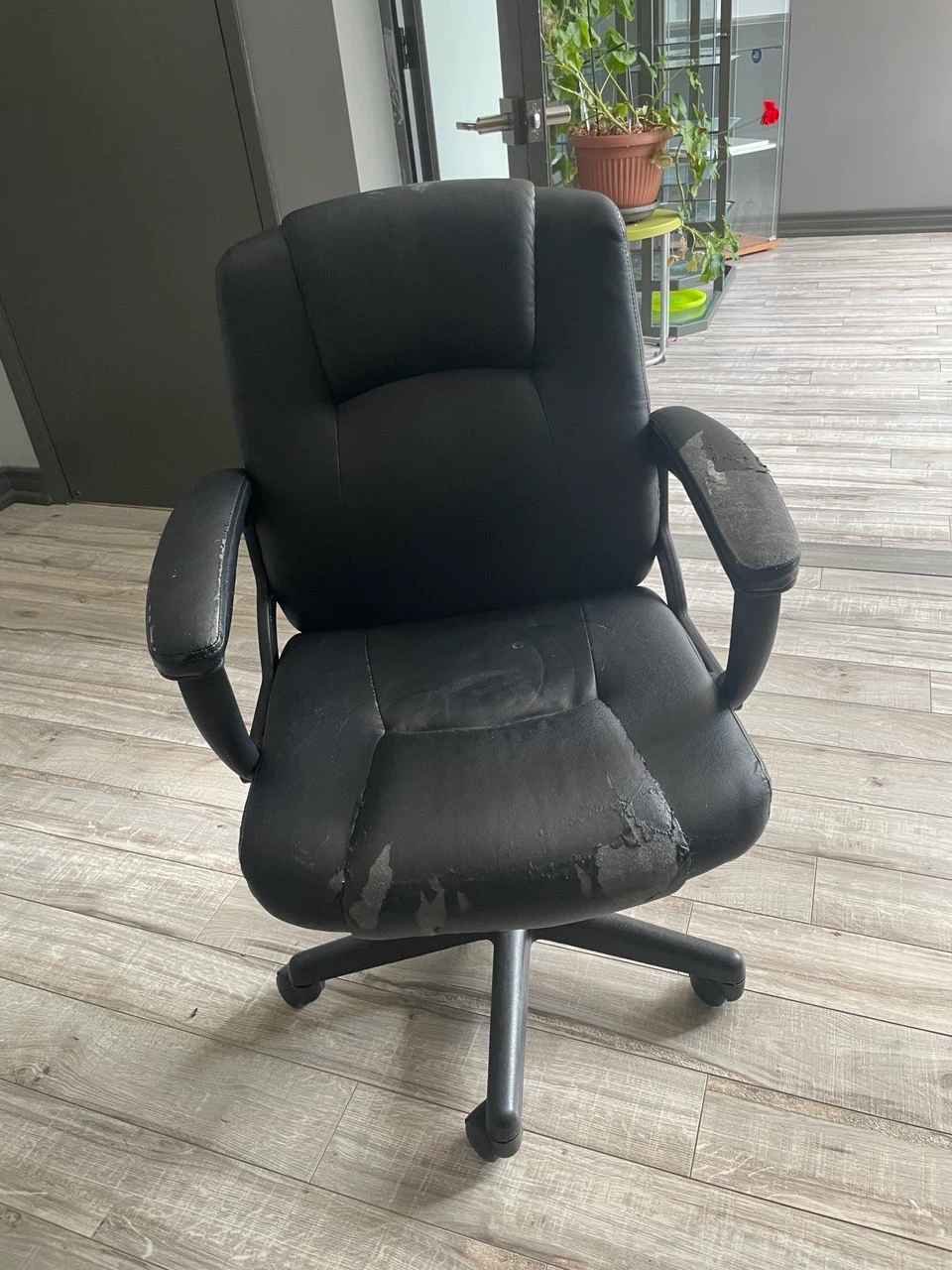 Black Office Chair