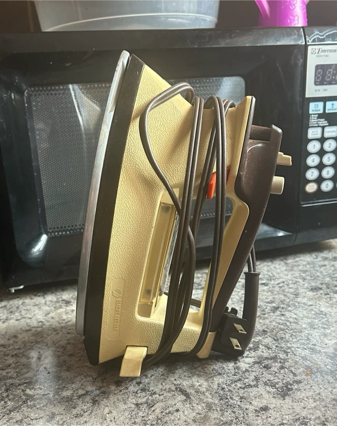 Proctor Silex Steam Iron - photo 2