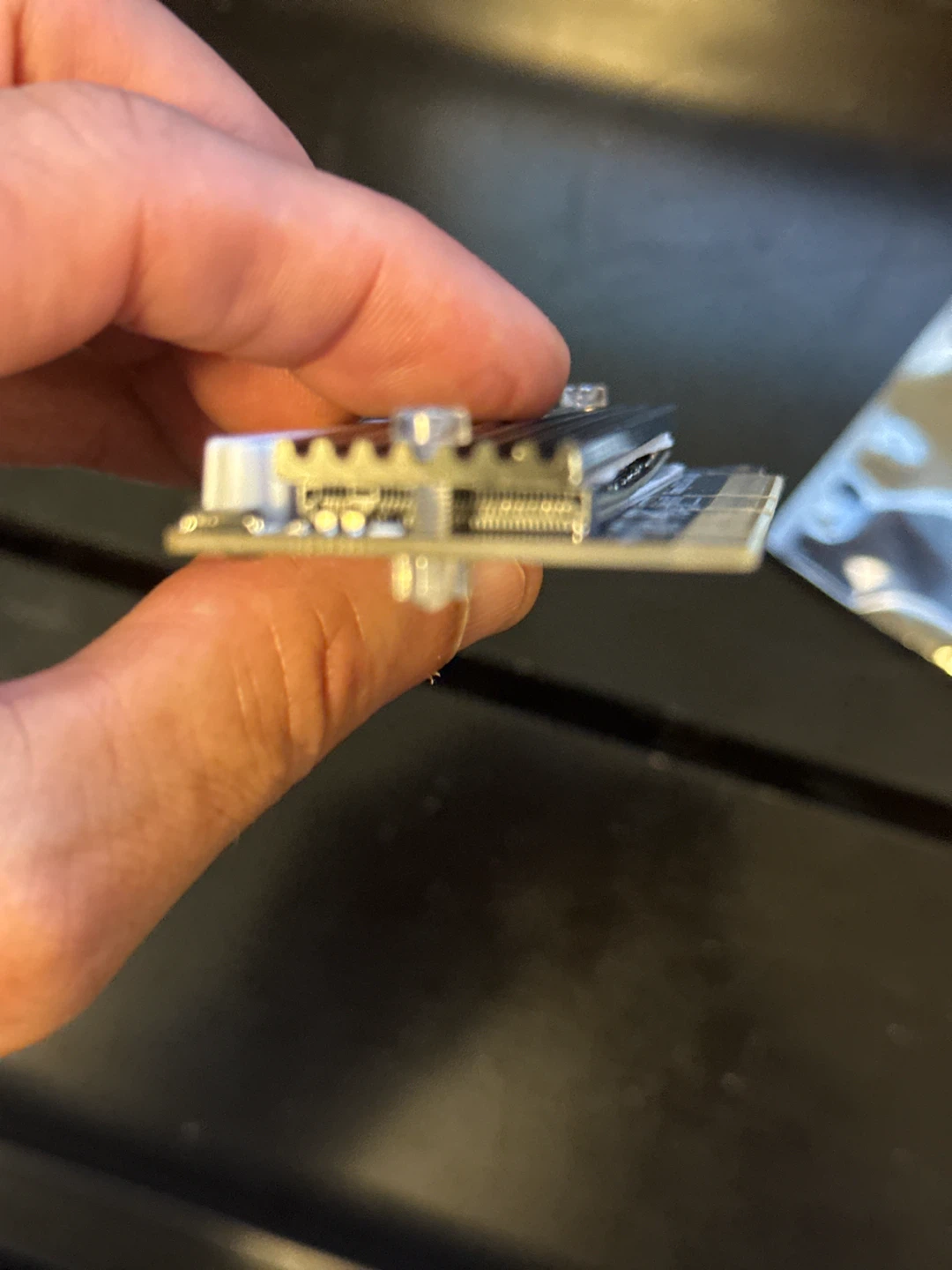 480 nvme stick with heating and pcie adaptor - photo 4