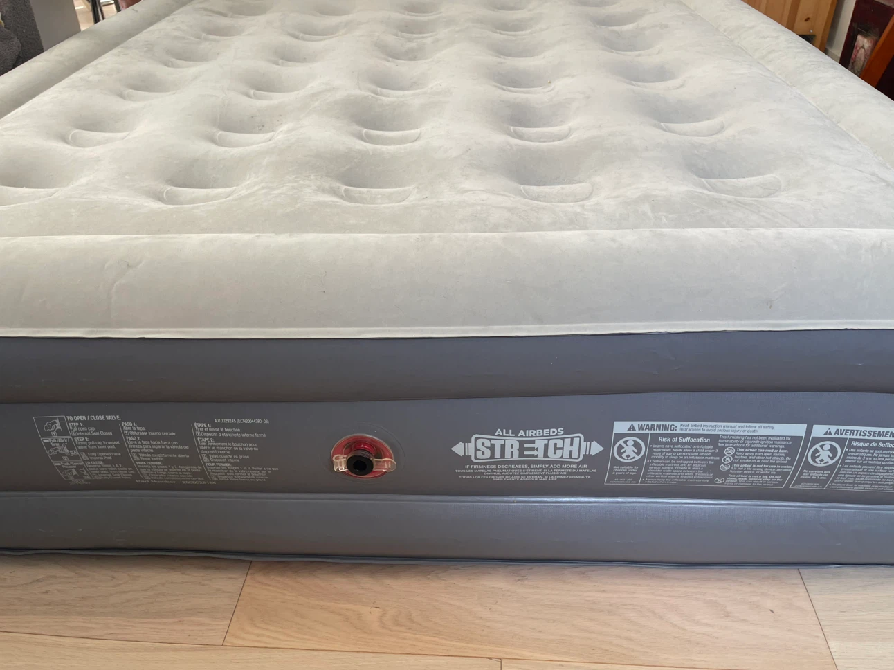 Coleman Queen Air Mattress with Pump - photo 4