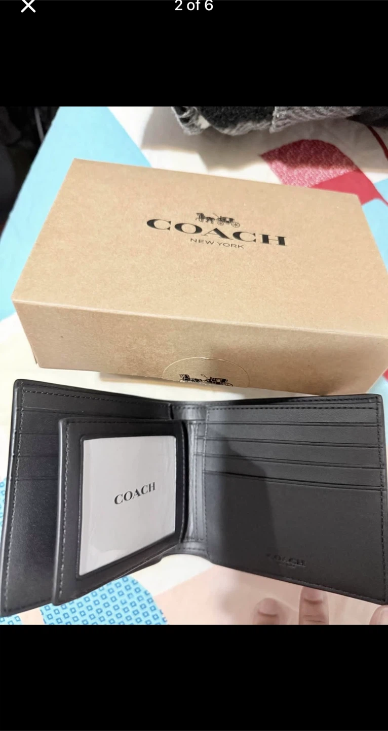 Coach New York Bifold Wallet - photo 4