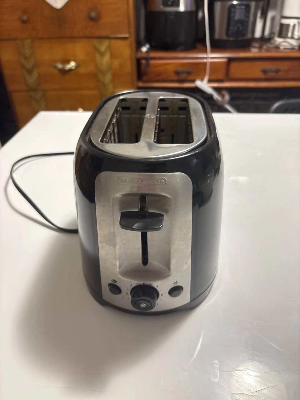 Black & Decker 2-Slice Toaster - photo 2