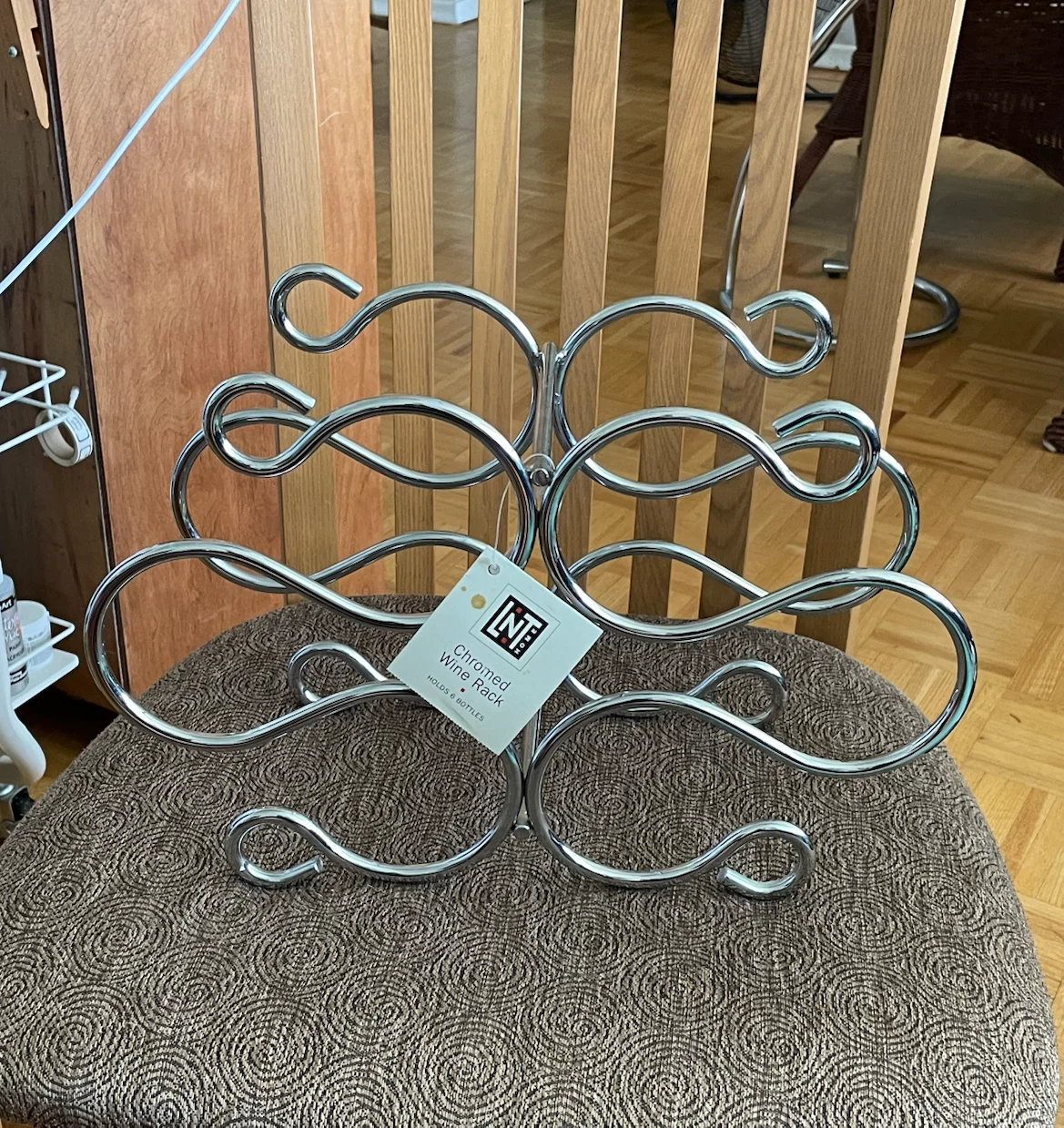 New Linens ’n Things Silver 6-Bottle Wine Rack