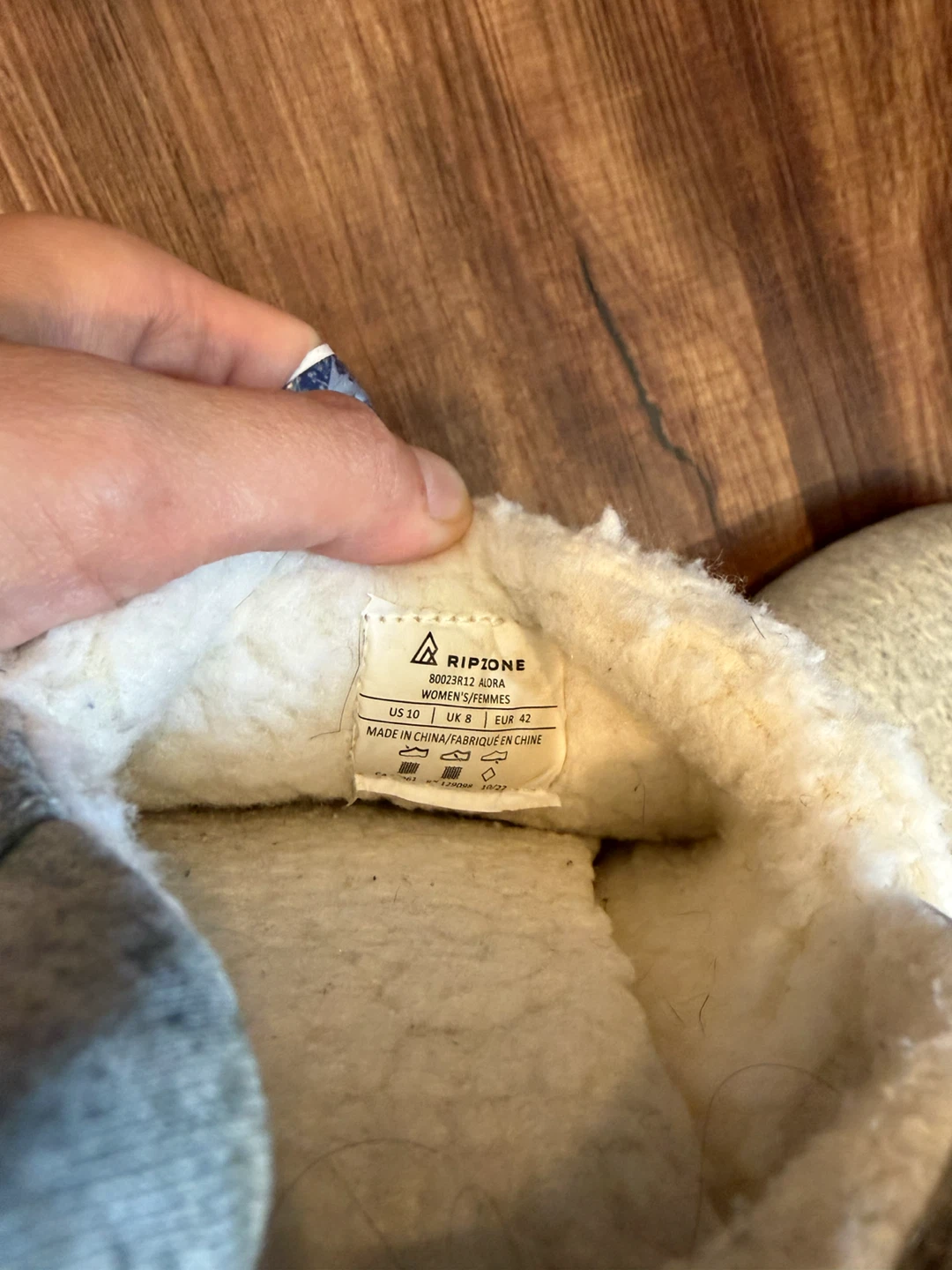 Women’s large house slippers - photo 2