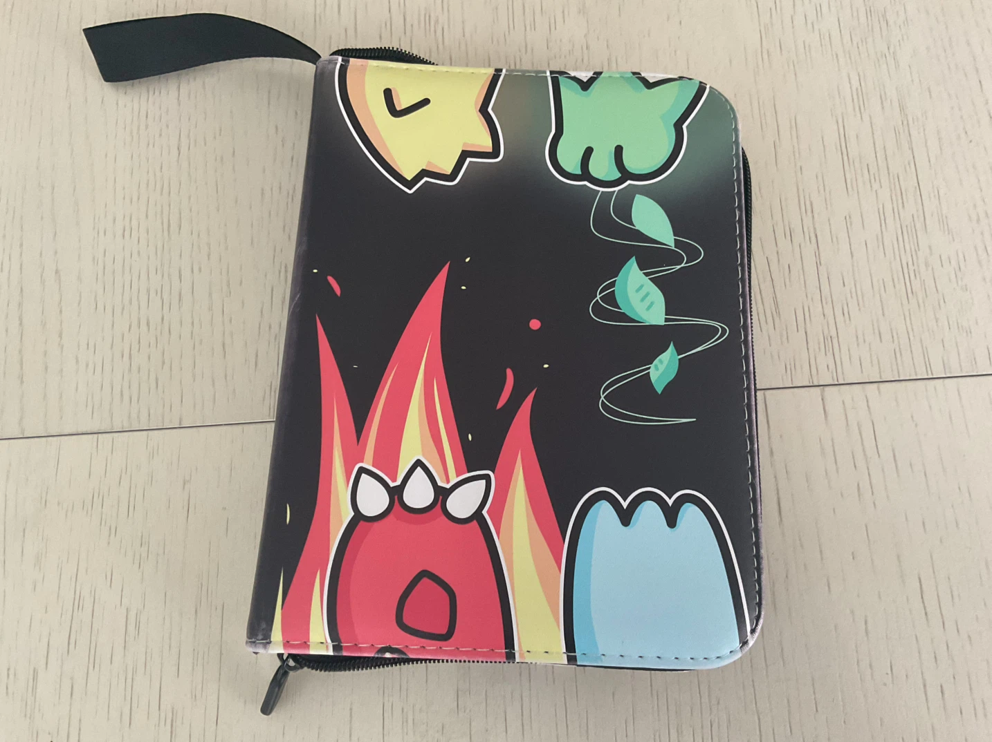 Pokémon Card Binder Bundle – 52 Pages + 4 Hockey Cards