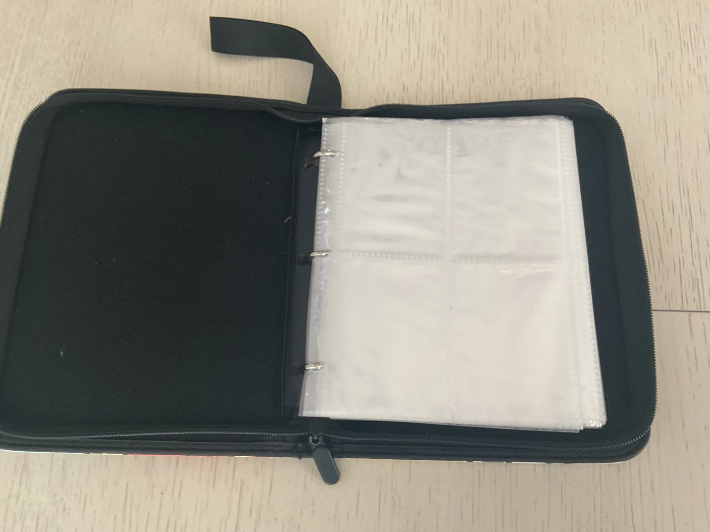 Pokémon Card Binder Bundle – 52 Pages + 4 Hockey Cards - photo 2