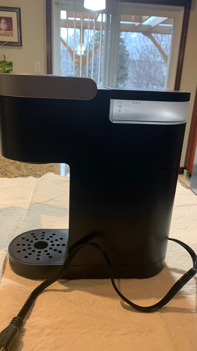 Keurig single cup coffee machine - photo 2