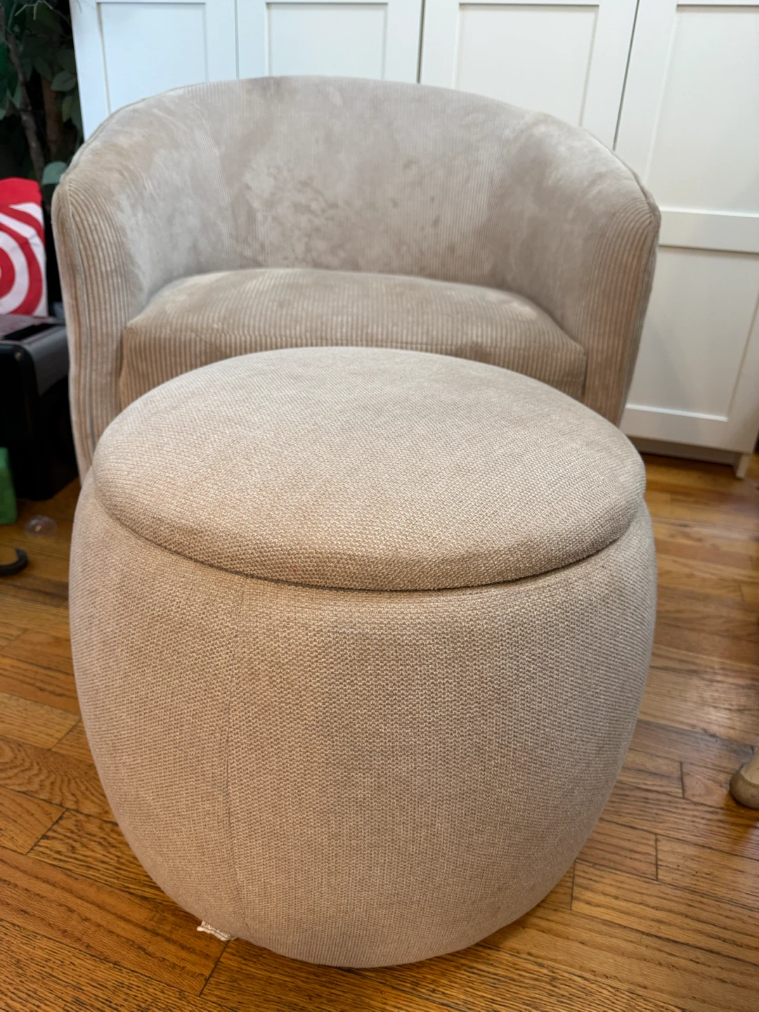 Round Beige Storage Ottoman - photo 5