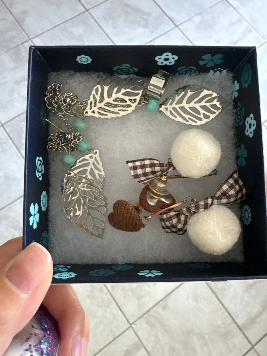Ear rings
